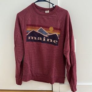 NWOT Unisex Blue 84 Maroon Maine Tourist Crew Neck Sweatshirt, Women’s M…